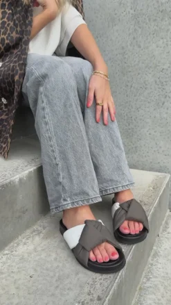 Copenhagen Shoes Flade Sandaler^BE LIKE ME - Army multi