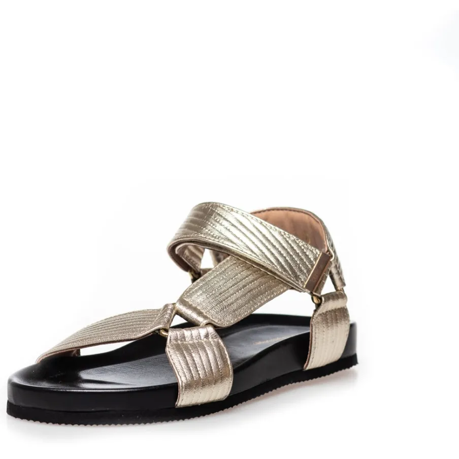 Copenhagen Shoes Flade Sandaler^CARRIE LEATHER - GOLD Carrieleather sandal gold