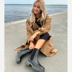 Copenhagen Shoes Chelsea Boots|Ankelstøvler^DAY DREAMING - BLACK W/ARMY SOLE Daydreaming boot black w army sole