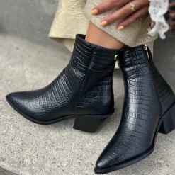 Copenhagen Shoes Ankelstøvler|Støvler Med Hæl^DIVIDED LOW - BLACK Dividedlow stoevler black