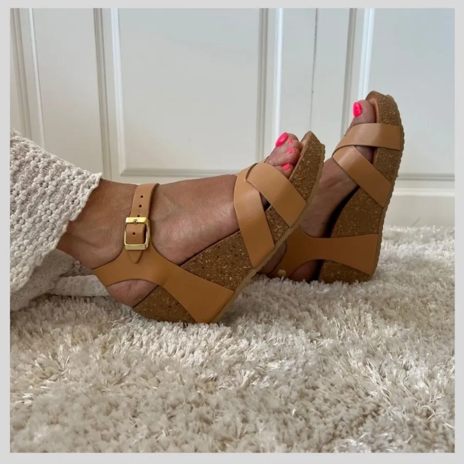 Copenhagen Shoes Sandaler Med Kilehæle^EMMA - NATURE Emmasandal wedge nature