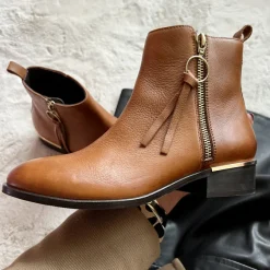 Copenhagen Shoes Ankelstøvler^FEVER Leather 22 - Cognac Feverleather 22 boot cognac
