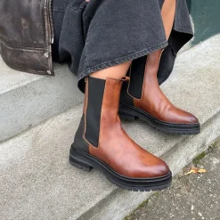 Copenhagen Shoes Ankelstøvler^IT'S A KIND OF MAGIC - COGNAC/BLACK/BROWN Itsa kind of magic boots cognac black brown