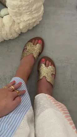 Copenhagen Shoes Flade Sandaler^IVY - Gold glitter