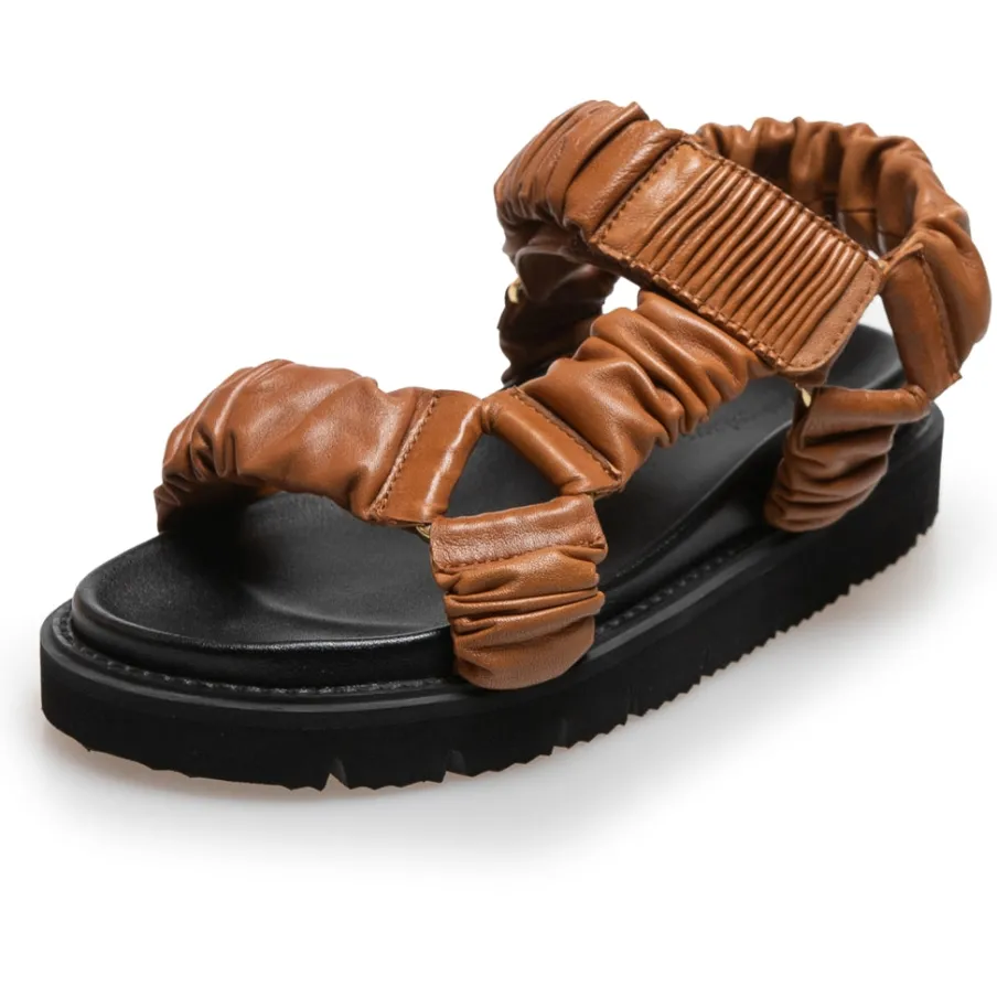 Copenhagen Shoes Flade Sandaler^KEEP WALKING - Cognac