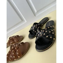 Copenhagen Shoes Flade Sandaler^LALA STUDS - Cognac
