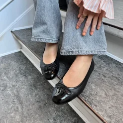 Copenhagen Shoes Ballerinasko^LIKE MOVING - PATENT TOE - Black patent