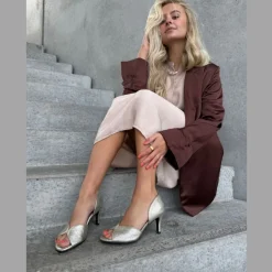 Copenhagen Shoes Sandaler Med Hæl|Stiletter^LOVE AND PEACE - PLATINO Loveand peace heels platino