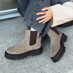 Copenhagen Shoes Ankelstøvler^MAGIC MOMENT - SUEDE - DARK BEIGE (DODO) Magicmoment suede stoevler dark beige dodo
