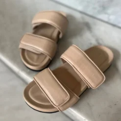Copenhagen Shoes Flade Sandaler^MAKE IT WORK - Beige