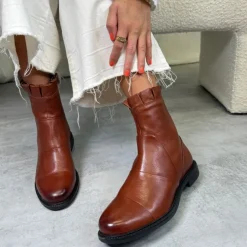 Copenhagen Shoes Ankelstøvler^MARGARET - COGNAC Margaretboot cognac