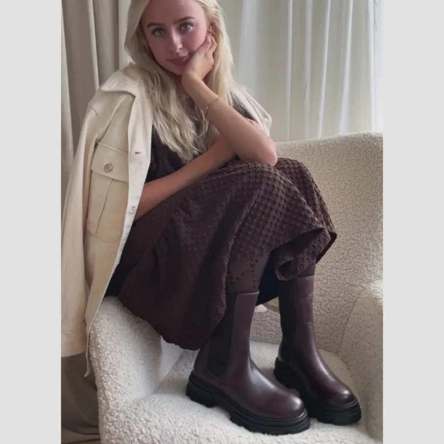 Copenhagen Shoes Chelsea Boots|Ankelstøvler^PENNY GIRL - Dark Brown (black Outsole) Pennygirl boot dark brown black outsole