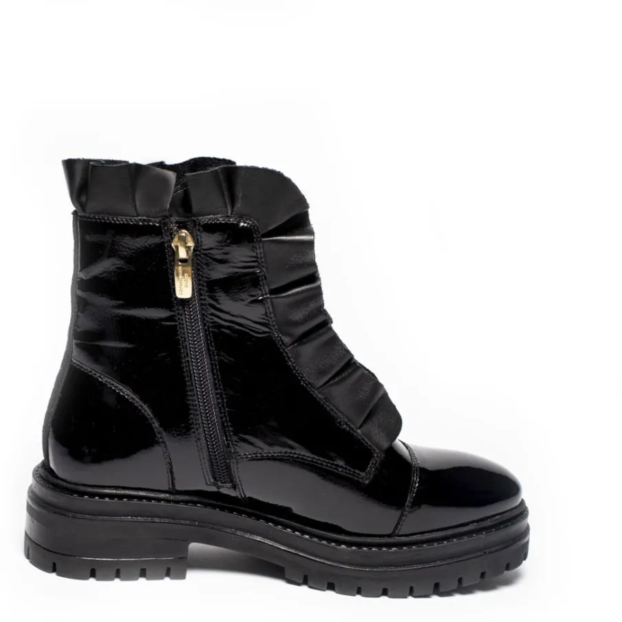Copenhagen Shoes Ankelstøvler^PRETTY ALL PATENT Copenhagenshoes By Josefine Valentin - Black Patent Prettyall patent copenhagenshoes by josefine valentin boot black patent