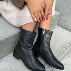 Copenhagen Shoes Ankelstøvler^SHE Crocco - Black Shecrocco boot black