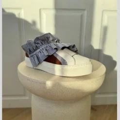 Copenhagen Shoes Sneakers^TAKE ME THERE - WHITE/COGNAC White cognac