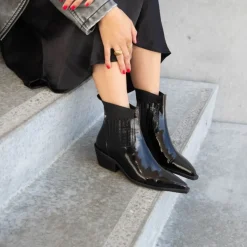 Copenhagen Shoes Ankelstøvler^THE WALKING BOOT PATENT - BLACK PATENT Thewalking boot patent pre order del end september stoevler black patent