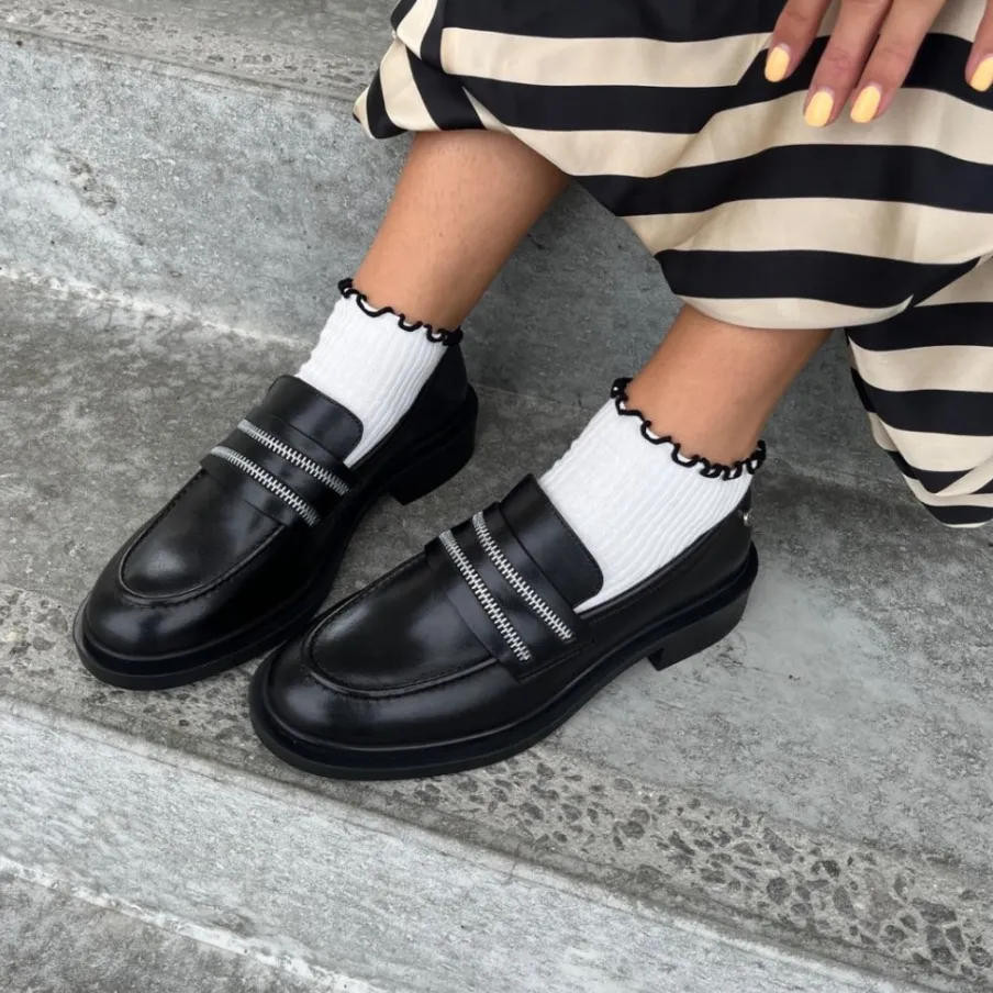 Copenhagen Shoes Loafers^THE ZIP - Black