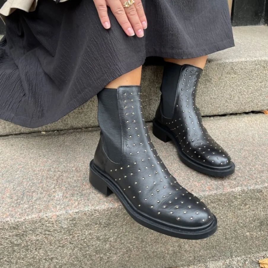 Copenhagen Shoes Ankelstøvler^WOMEN SUPPORT WOMEN - BLACK Womensupport women stoevler black