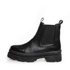 Copenhagen Shoes Chelsea Boots|Ankelstøvler^YOU AND ME LOW 22 - Black (with Black Sole) Youand me low 22 boot black with black sole